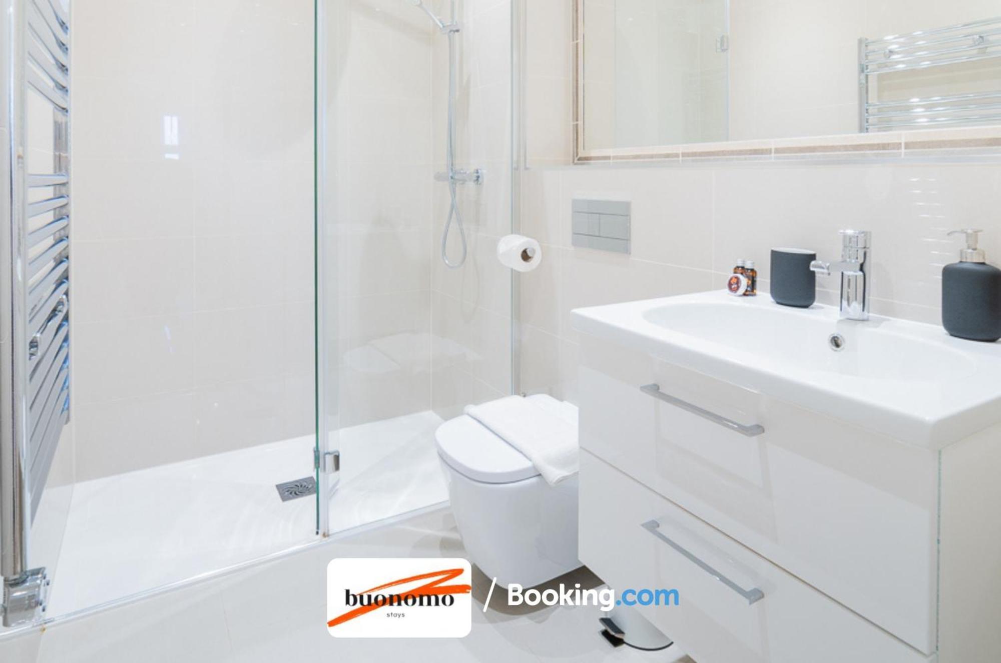 Two Bedroom Apartment At Buonomo Stays Short Lets & Serviced Accommodation Close To Wimbledon Tennis Courts Londyn Zewnętrze zdjęcie