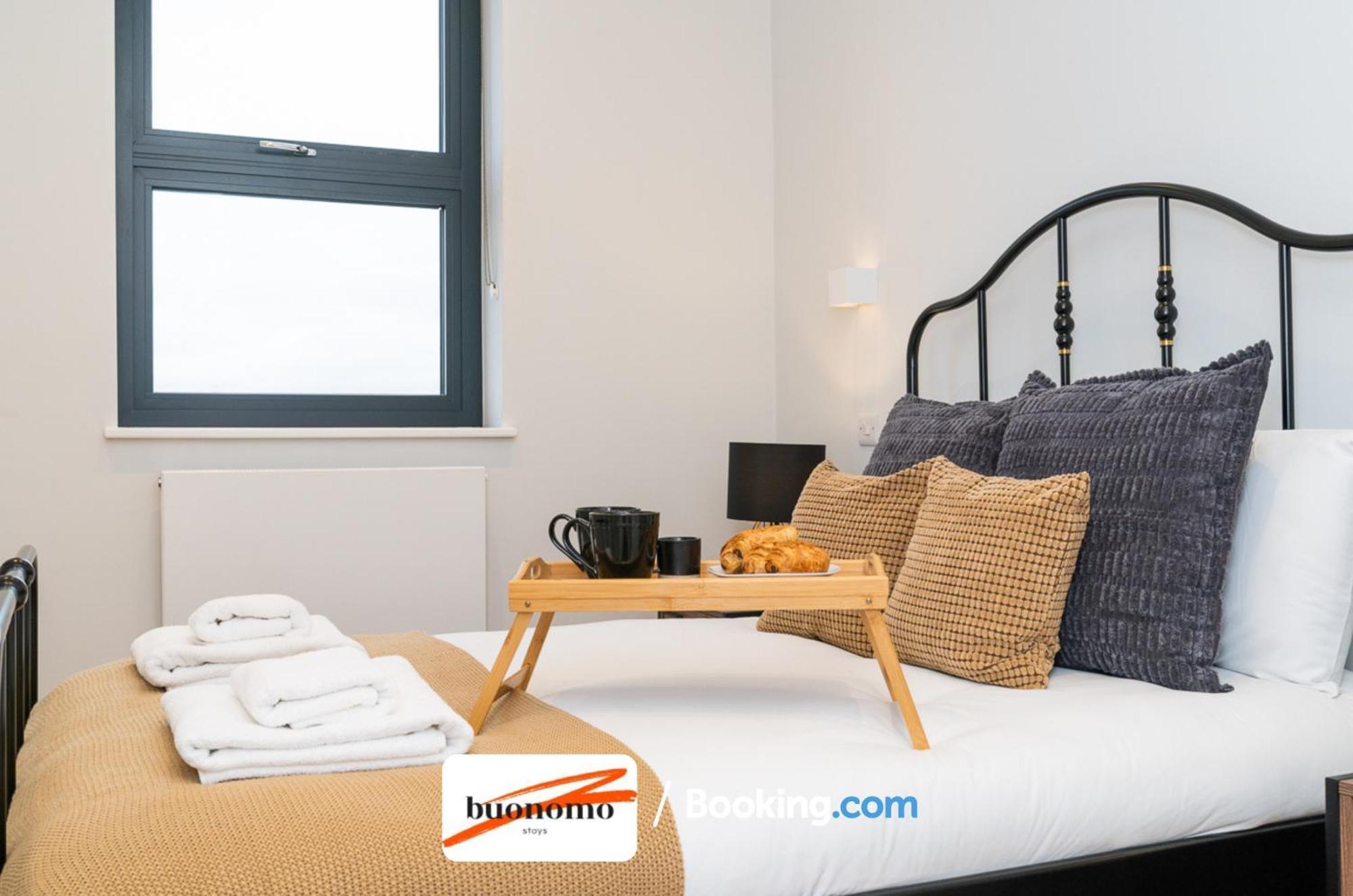 Two Bedroom Apartment At Buonomo Stays Short Lets & Serviced Accommodation Close To Wimbledon Tennis Courts Londyn Zewnętrze zdjęcie